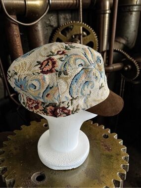 David & Young Newsboy Slouch Hat floral tapestry baker boy